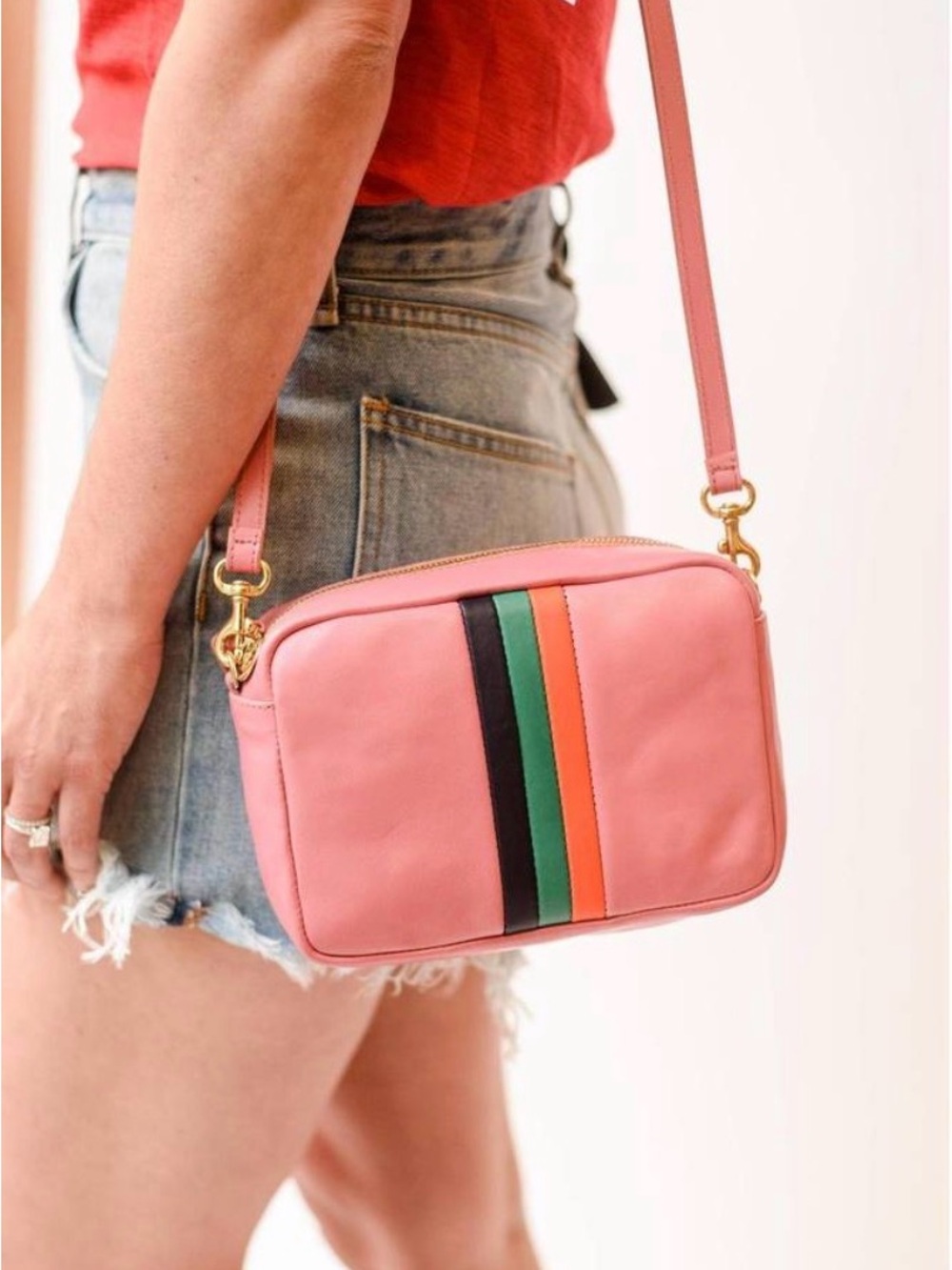 Clare V. 
Midi Sac
